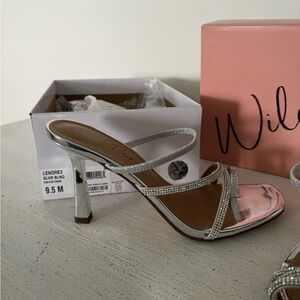 NWT Wild Pair Lenore embellished sandals. Size 9.5 silver heels. Metallic bling.